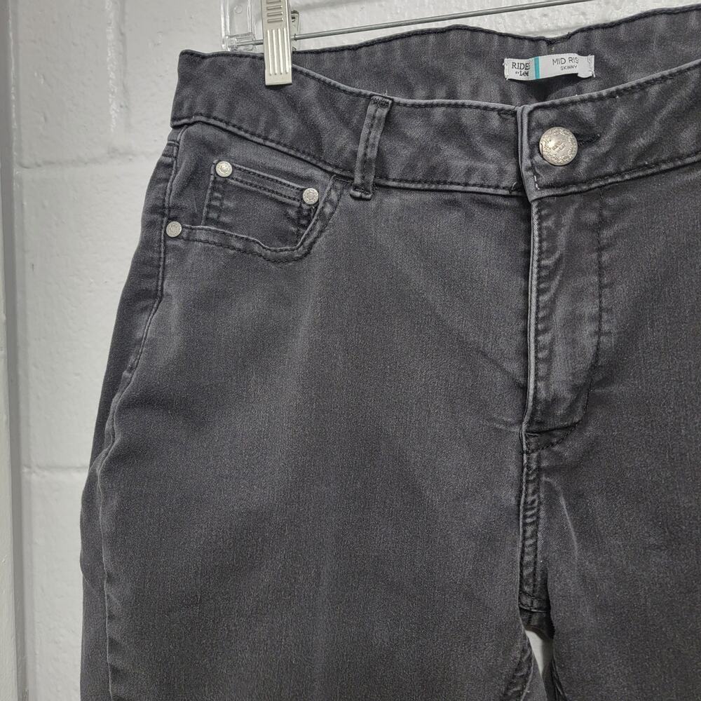 Lee Riders Midrise Skinny Jeans, Set of 2 pairs in size 18M - Picture 6 of 16